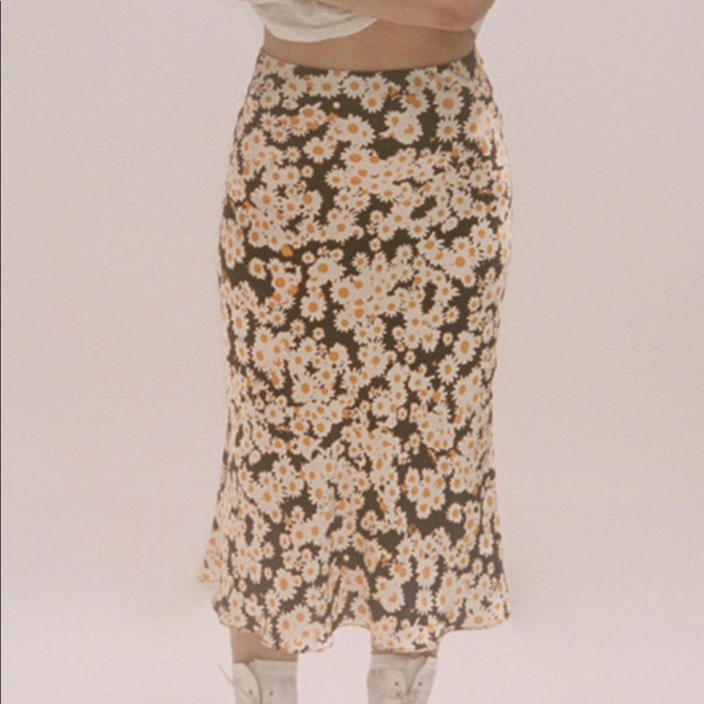 Realisation par midi skirt